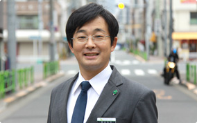 スタッフ「とおやま」顔写真